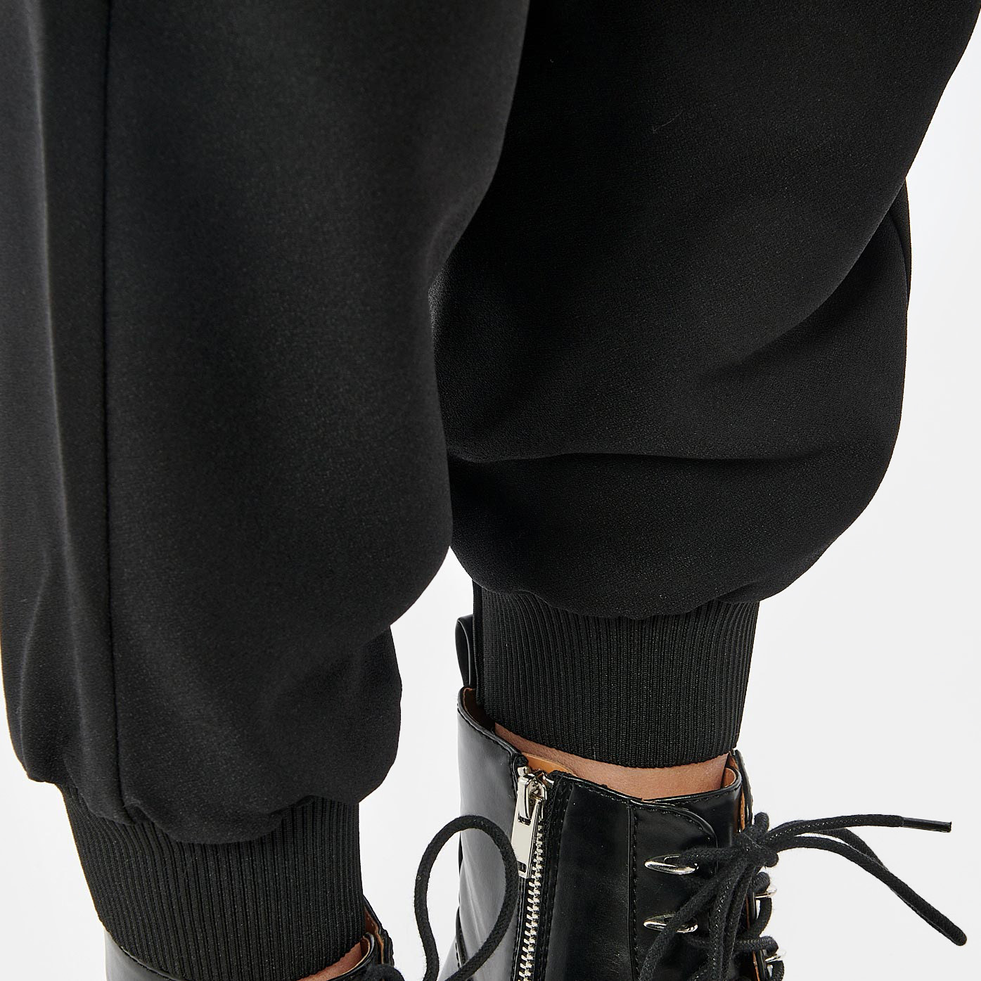 PLAYA  Pantalon cargo noir femme