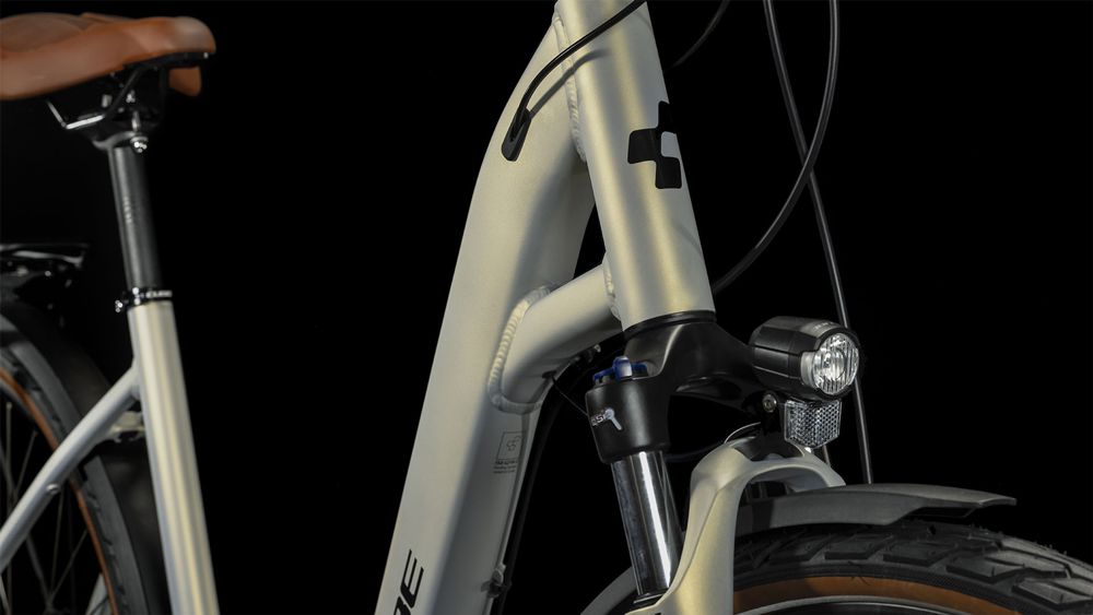Cube Touring Pro Easy Entry pearlysilver´n´black kaufen | Bike-Discount