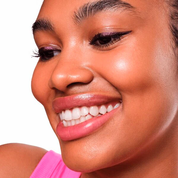 Essence Colour It! 02 Dark Cherry Metallic Liquid Eyeliner 3ml