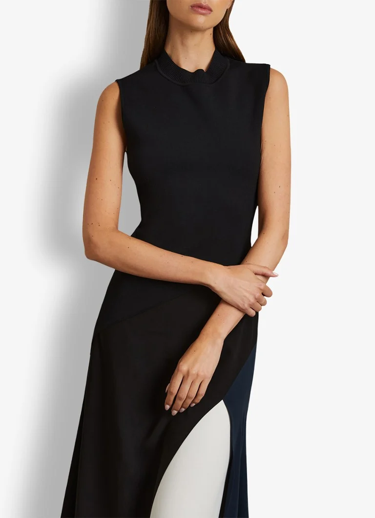 Abito midi Reiss Faro con dettagli plissettati