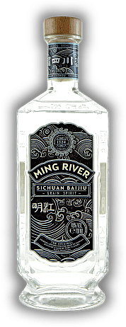 Ming River Sichuan Baijiu Ming River Sichuan Baijiu Mit dem Gold Award ausgezeichnete Spirituose aus roter Sorghumhirse. 0,7	 Liter - Vol 45%