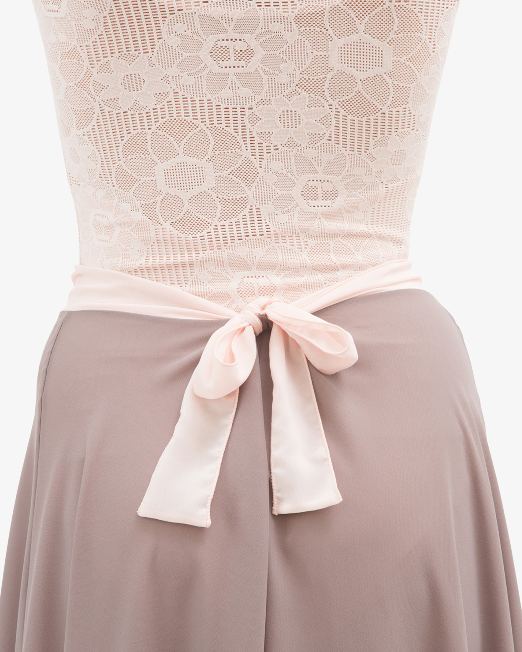 Long sleeves top in rosette lace