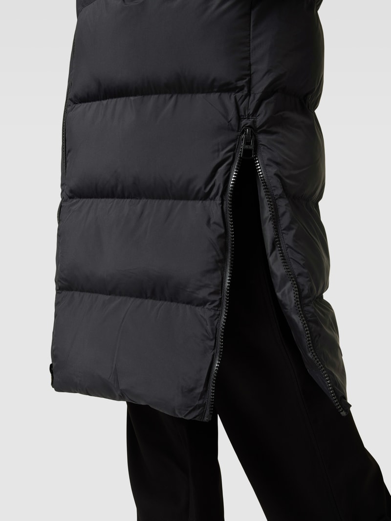 Steppmantel mit Label-Detail Modell 'Habine' in schwarz