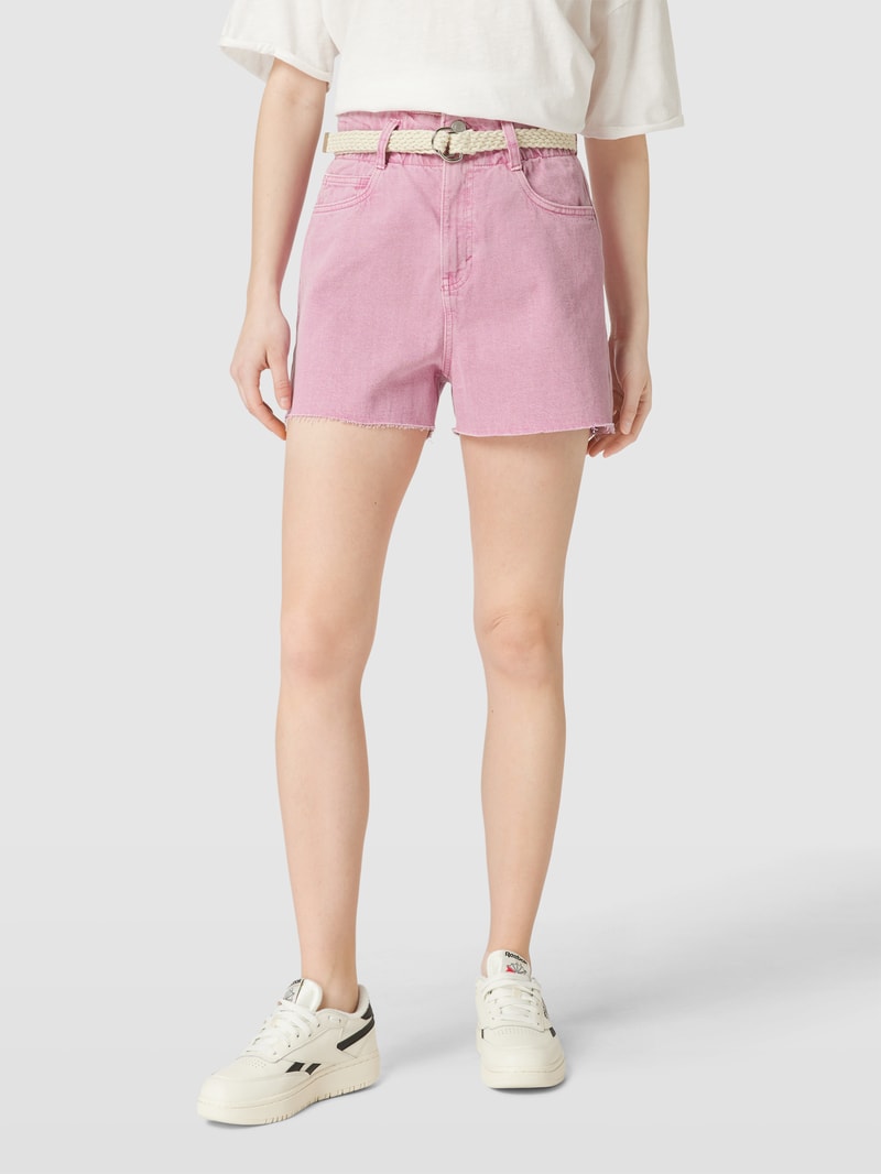 Jeansshorts aus Baumwolle mit Gürtel in rosa