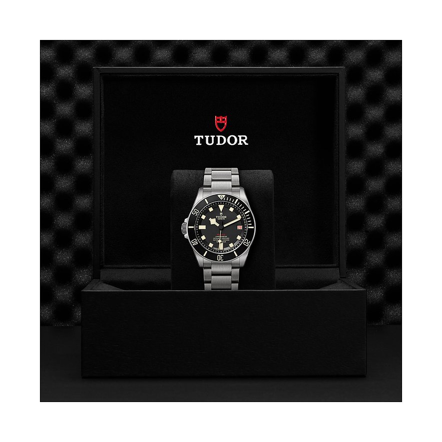 Tudor Taucheruhr Pelagos LHD