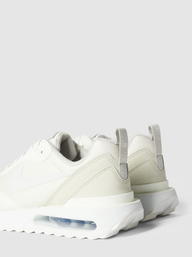 Sneaker mit Label-Details in beige