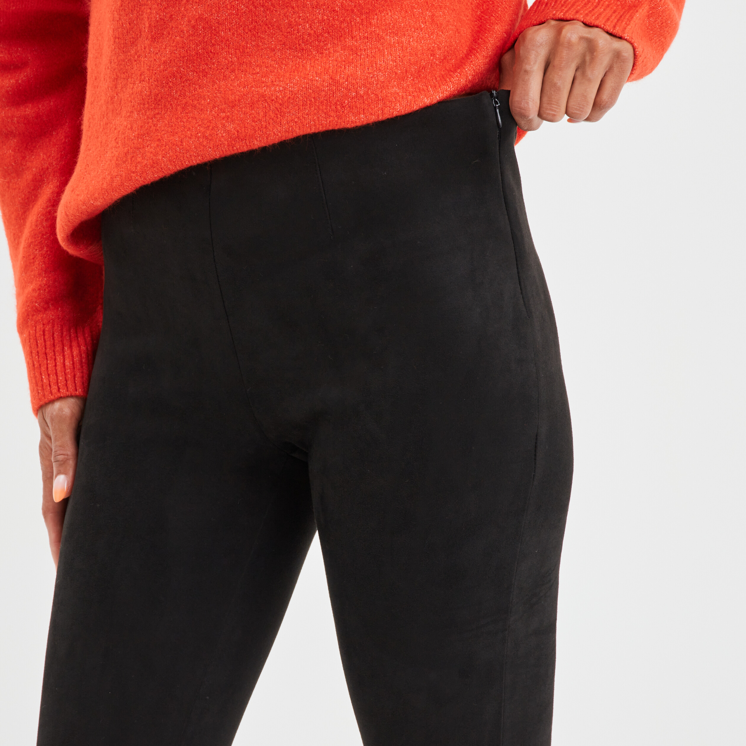 Pantalon suédine slim taille élastiquée noir femme | La Halle