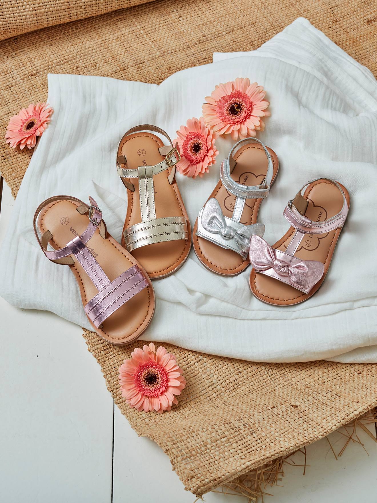 Sandales cuir fille argent
