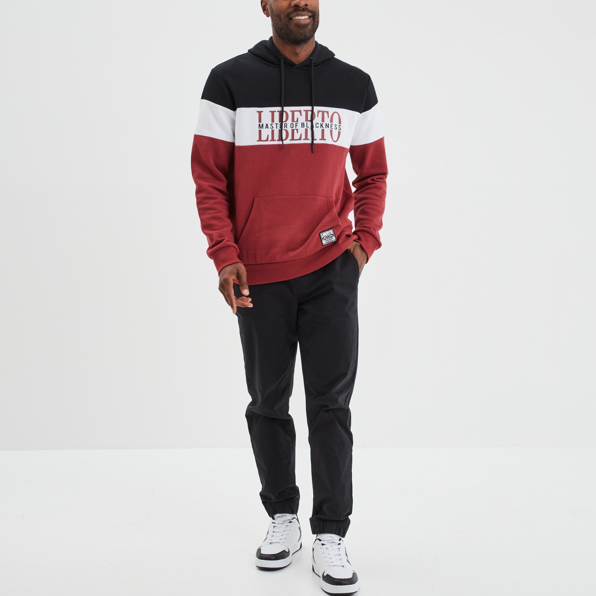 Sweat tricolor à capuche hoodie bordeaux homme | La Halle