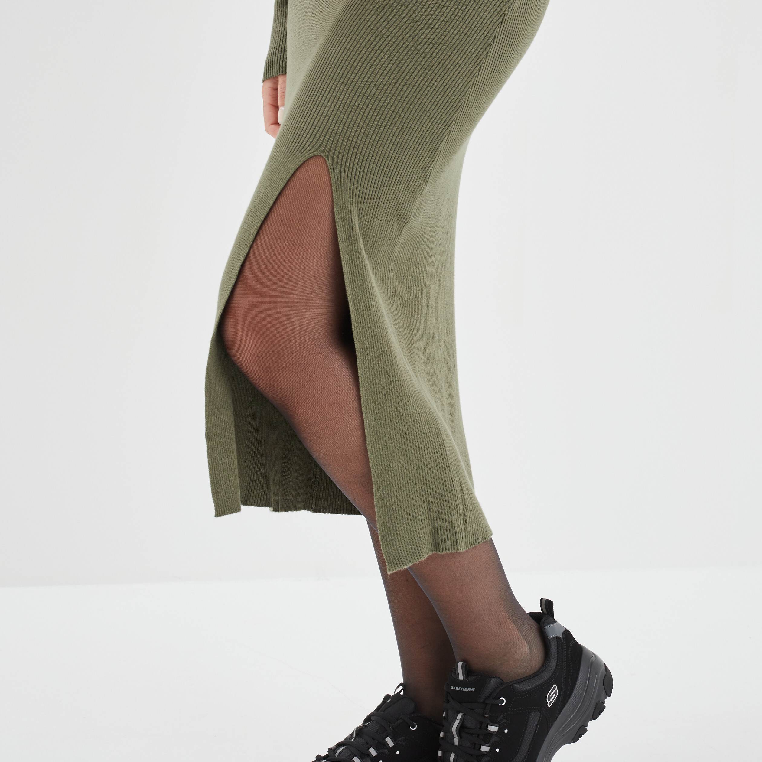 Robe pull longue moulante fendue vert kaki femme | La Halle