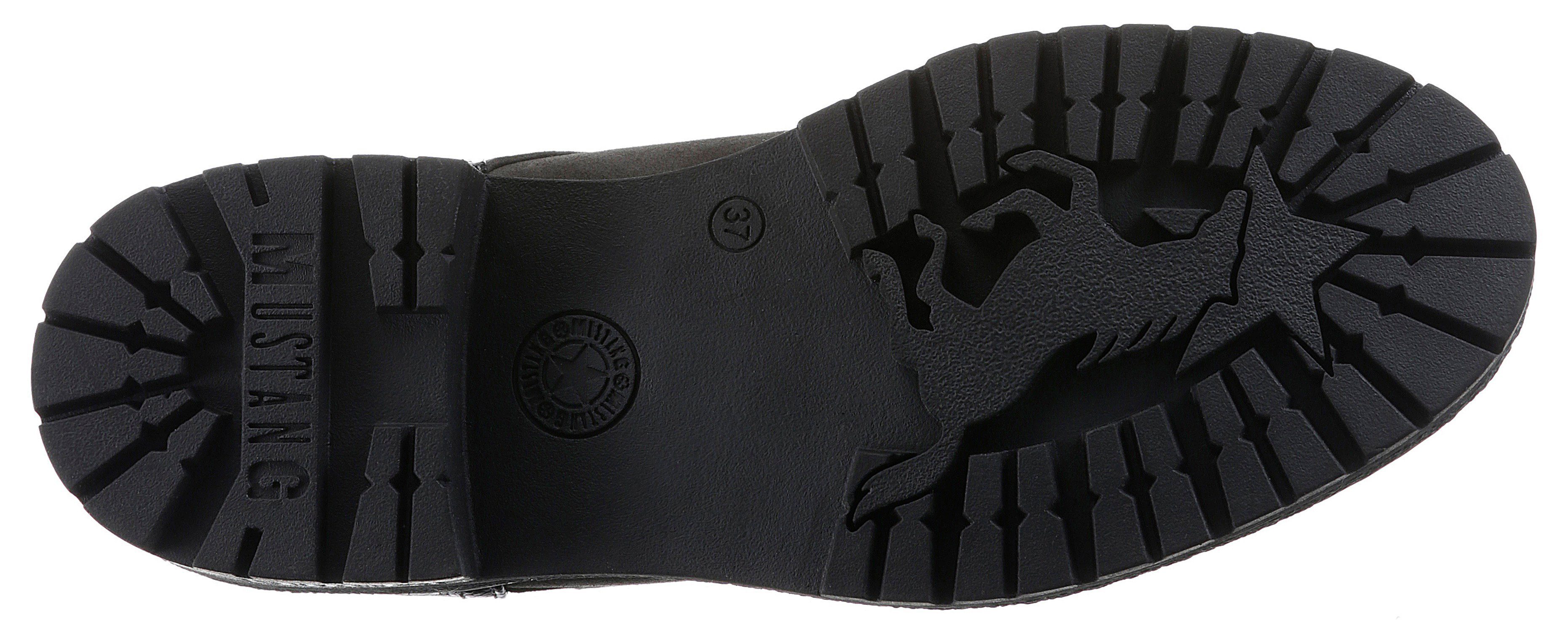 Mustang Shoes Winterboots in Outdoor-Optik
