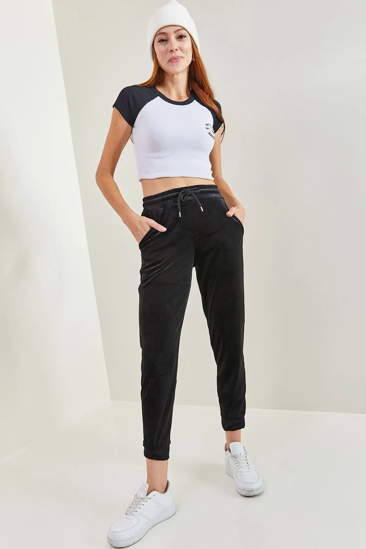 Bianco Lucci  Damen-Jogginghose aus Perlensamt 1530