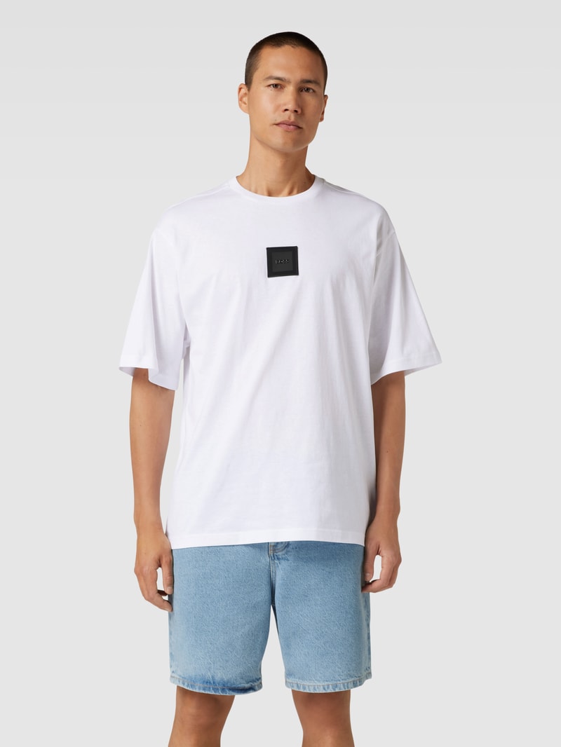 Oversized T-Shirt mit Label-Detail Modell 'Talboa Lotus' in weiß