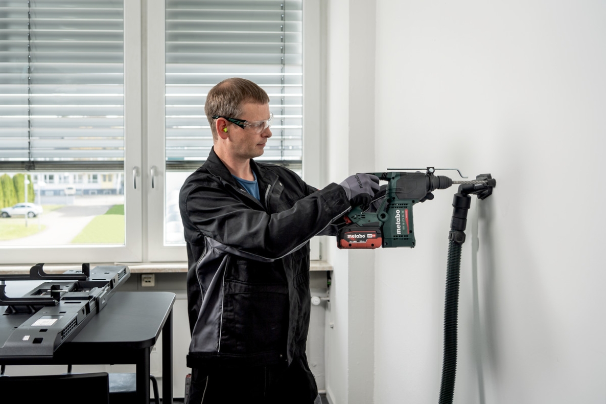 Metabo 601713840 KH 18 LTX BL 24 akkuporavasara SDS-Plus 18V ilman akkuja ja laturia metaboxissa 601713840