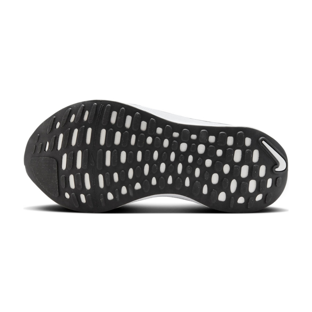 Nike InfinityRN 4 WIDE FN0881-001 / schwarz