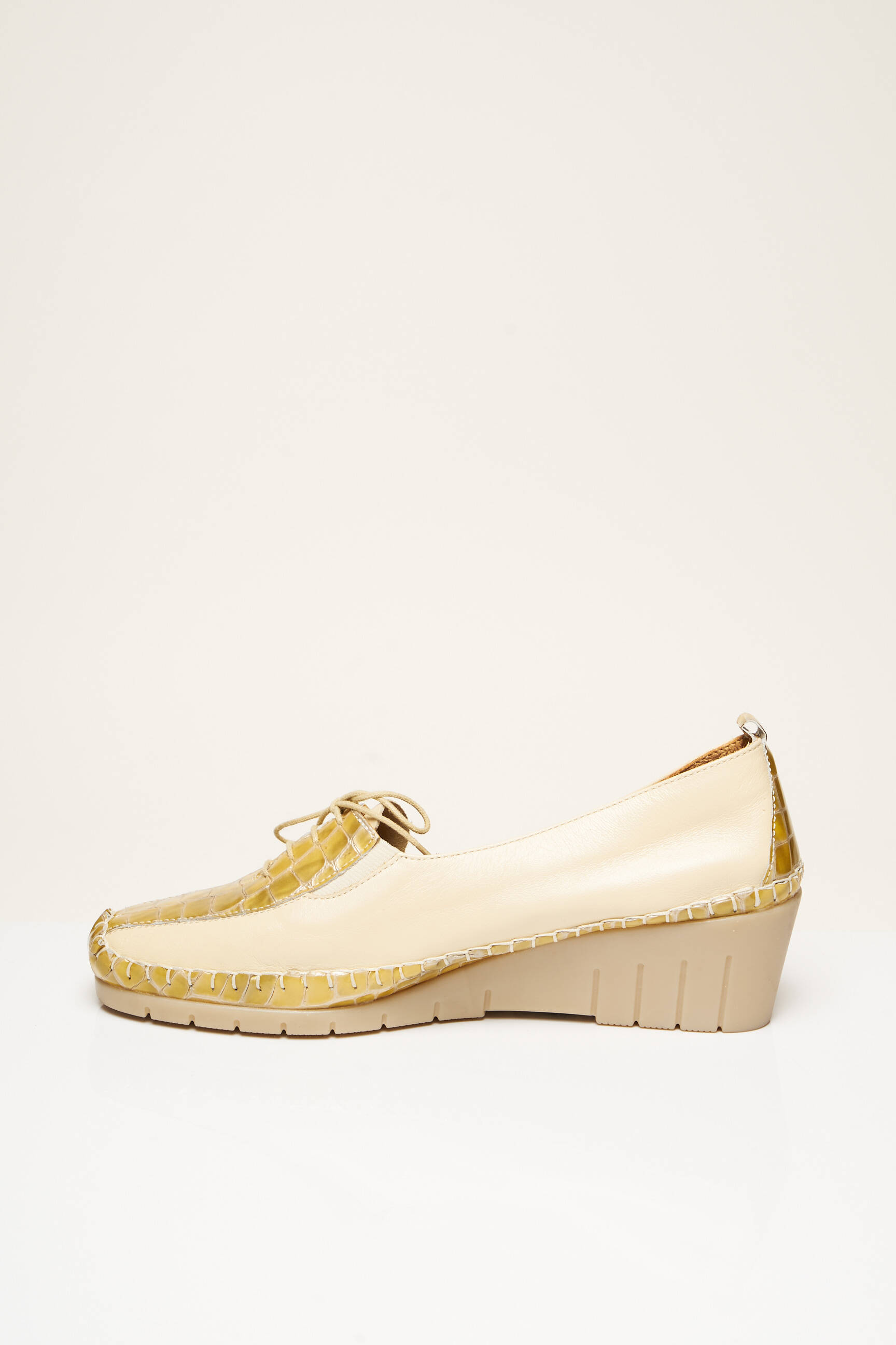 J Metayer Derby Femme couleur beige