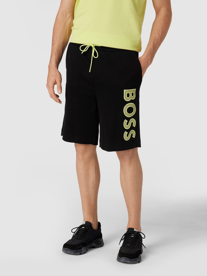 Sweatshorts mit Label-Print Modell 'Heos' in schwarz