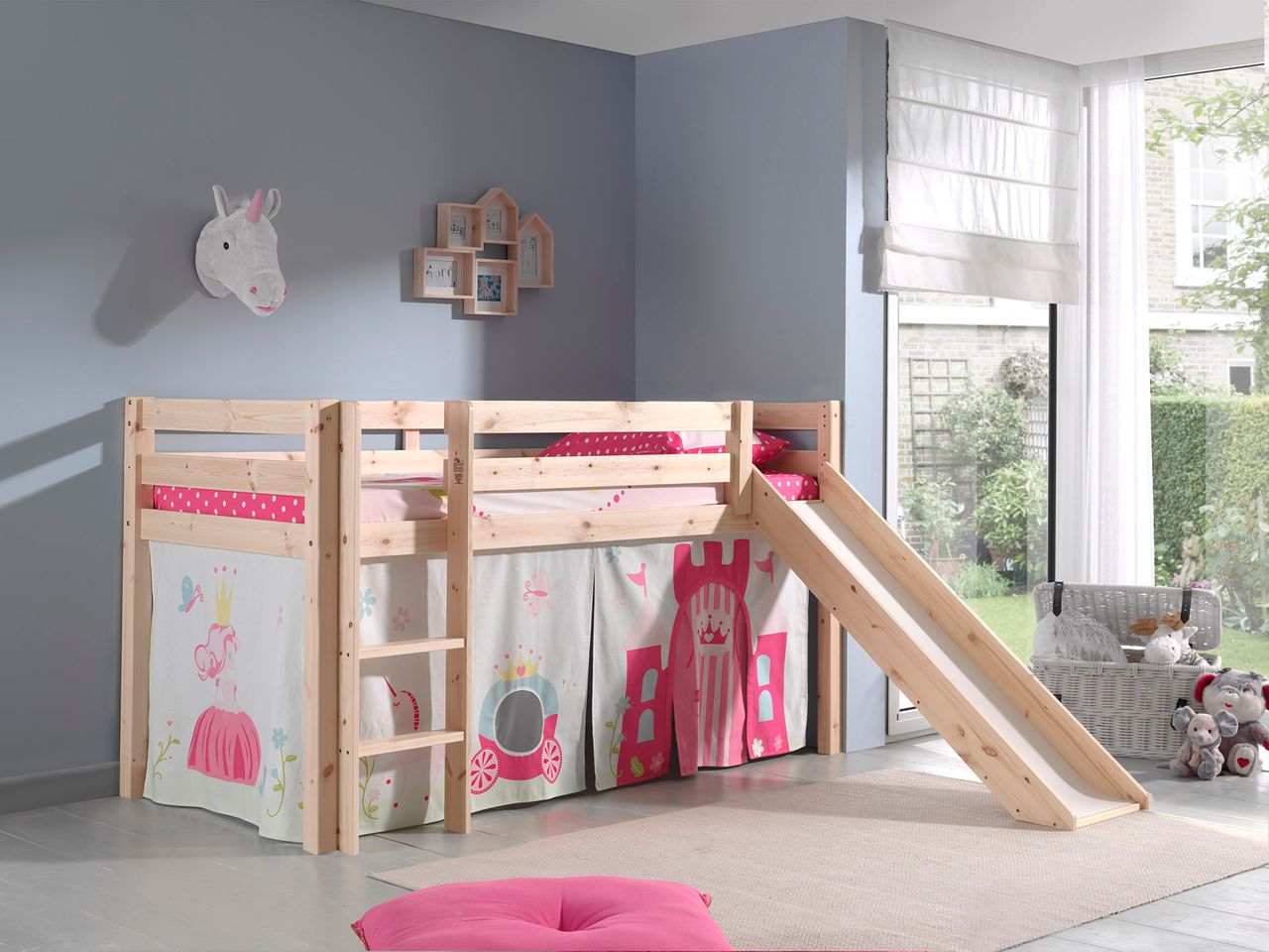 VIPACK Spielbett Pino inkl. Rutsche mit Textilset Vorhang 