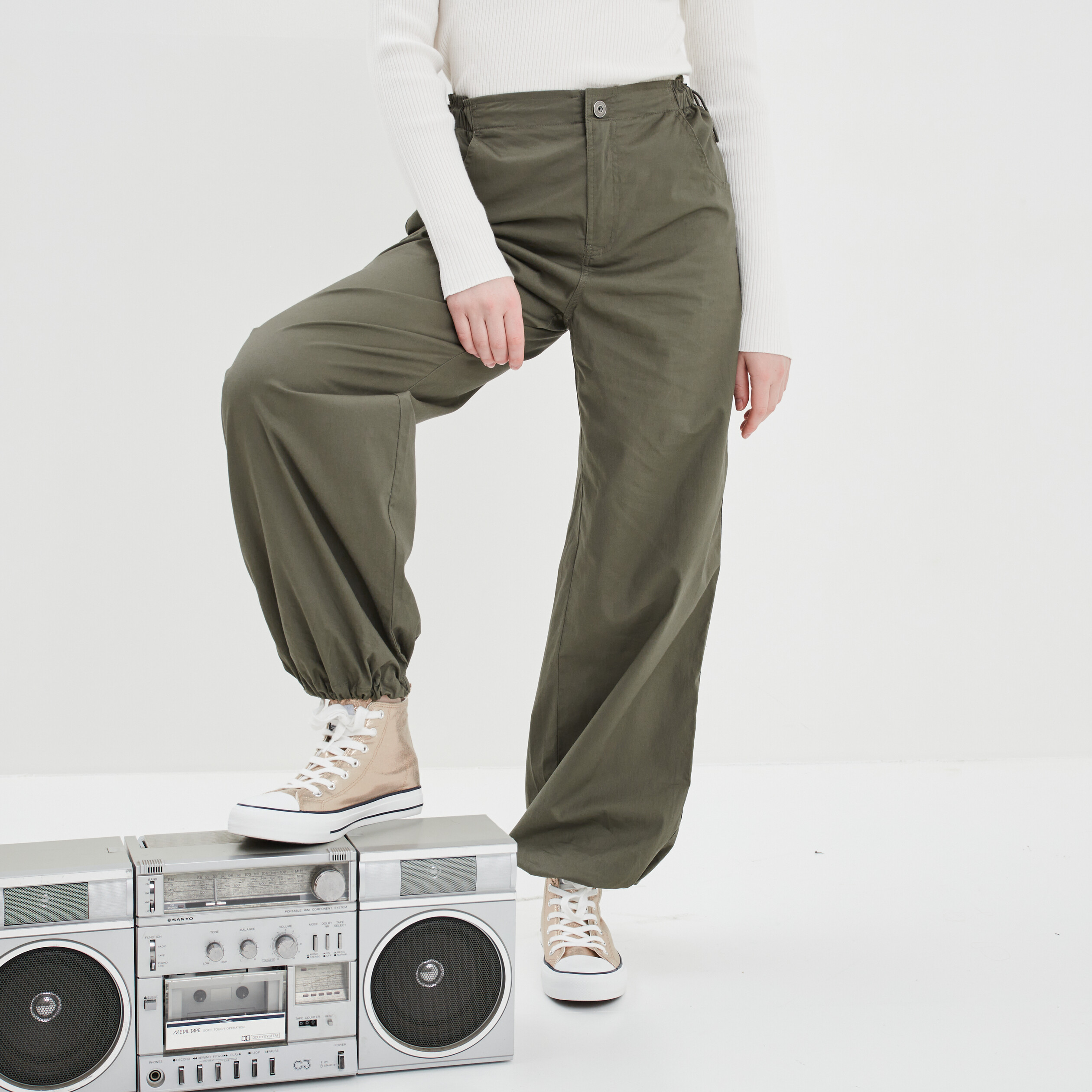 Pantalon loose bas resserré vert kaki femme | La Halle