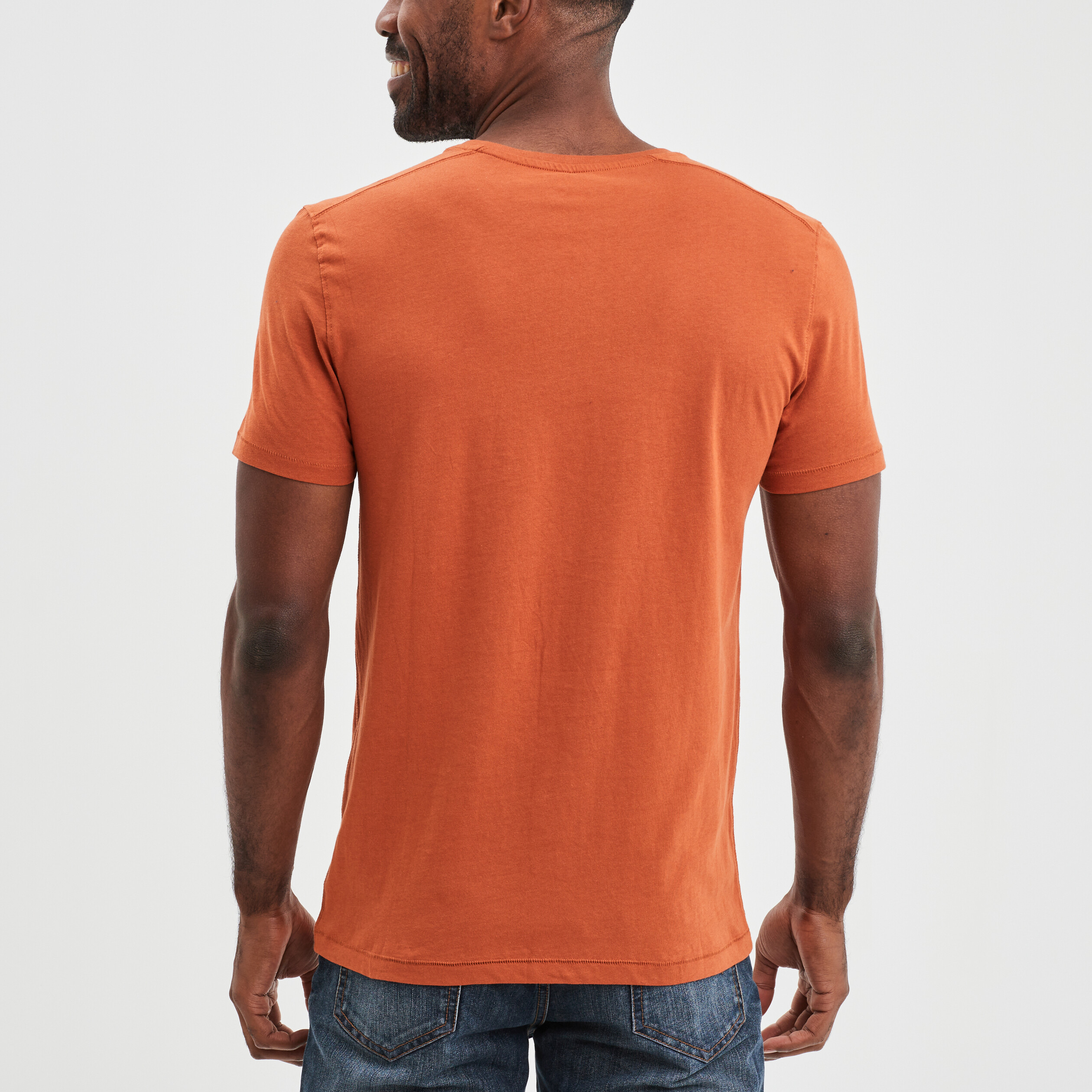 T-shirt manches courtes col tunisien orange foncé homme | La Halle