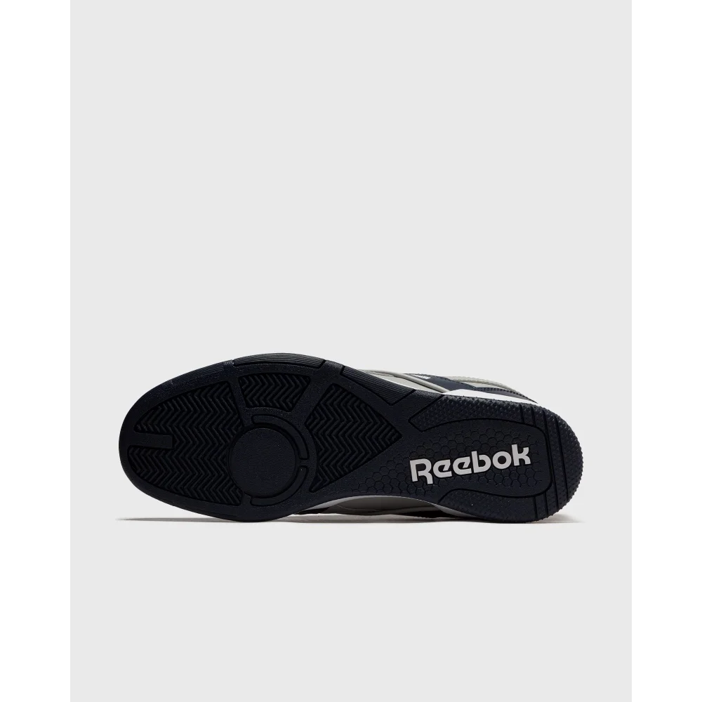 Reebok BB 4000 II IG9952 / grau