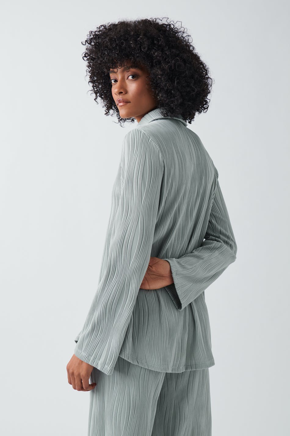 Structure shirt
