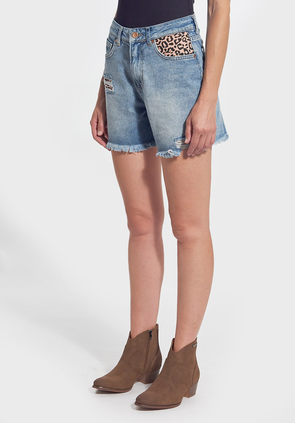 FLAP  Short en jean mom Femme avec bord effrangé & patchs léopard