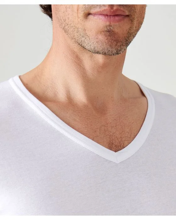Lot de 2 tee-shirts Essential col V, manches longues