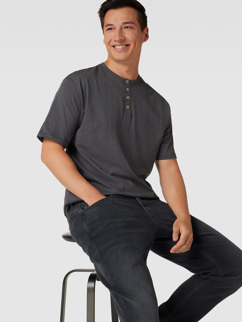 T-Shirt mit Knopfleiste in dunkelgrau