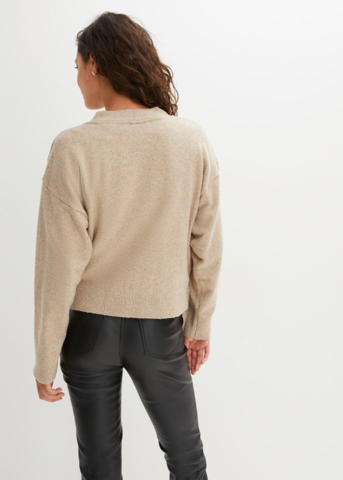 kurze Wickelstrickjacke
