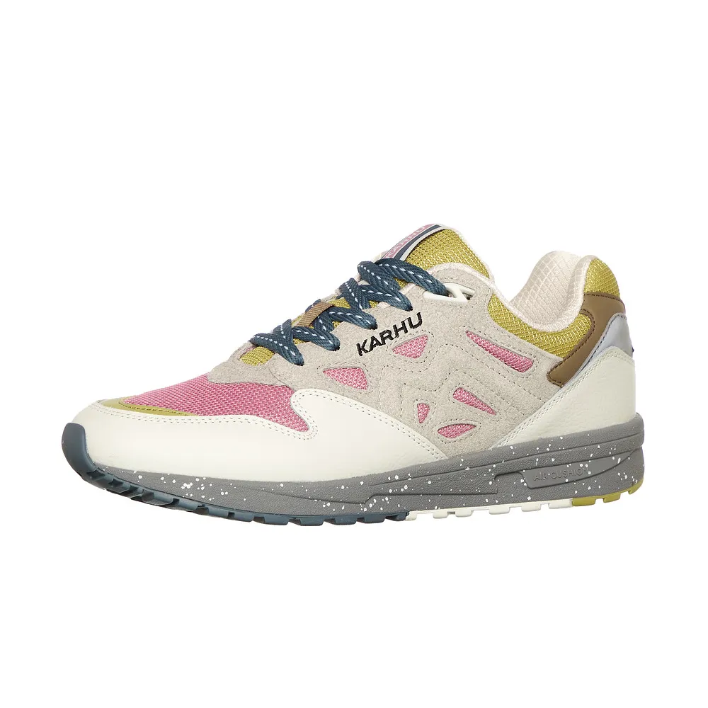 Karhu Legacy 96 F806071 / weiss