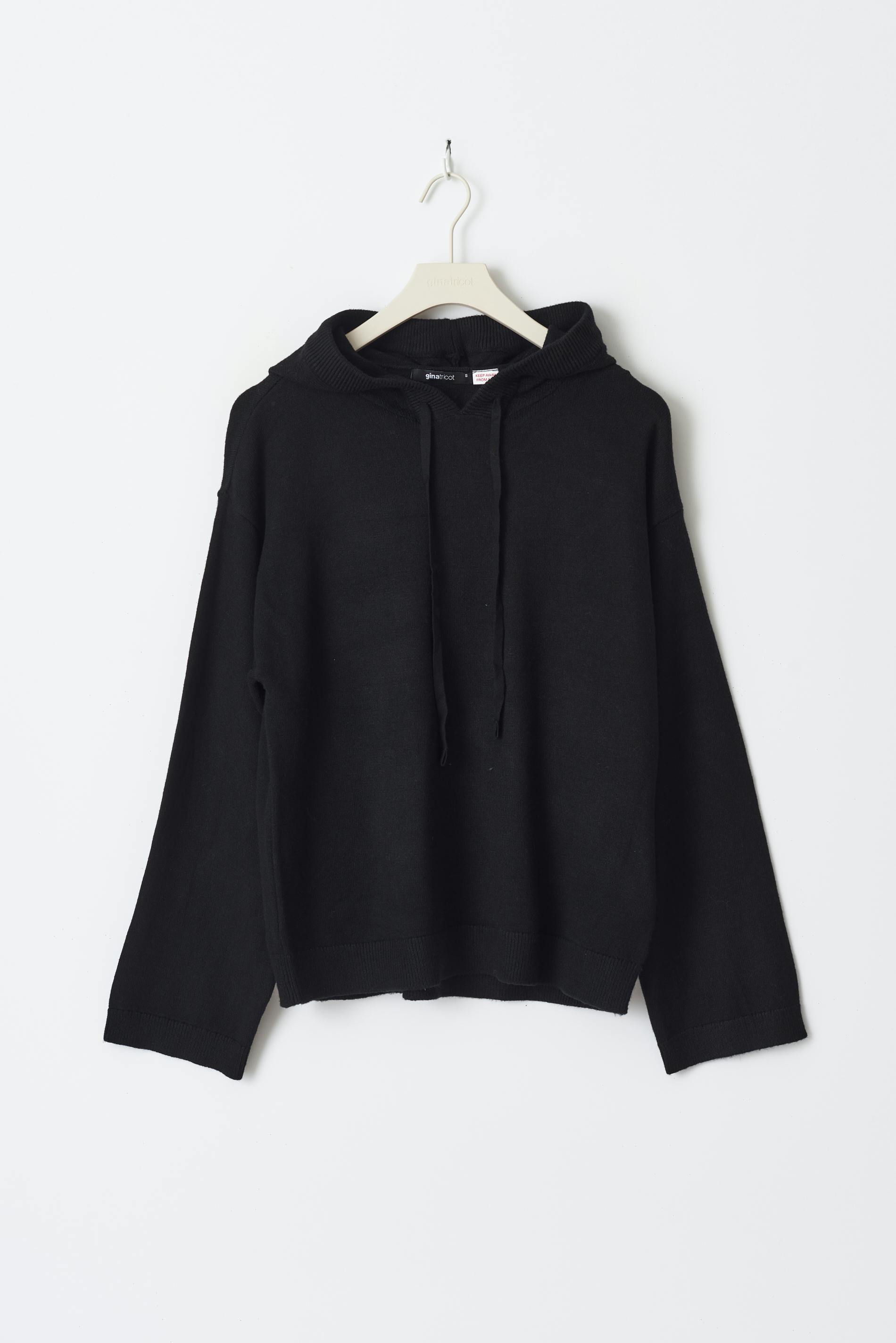 Knitted hoodie