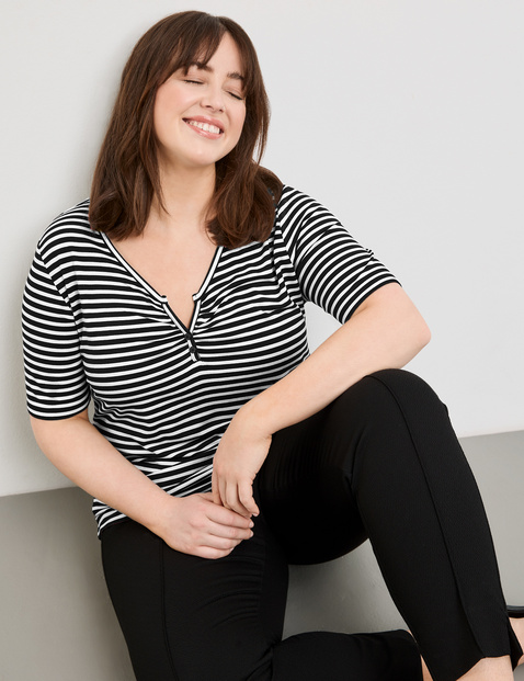 Henley Shirt mit Ringel-Dessin