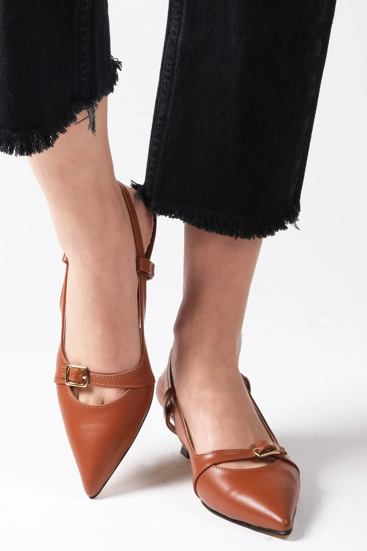 Mio Gusto  Kristin Tan Color Damenschuhe mit niedrigem Absatz