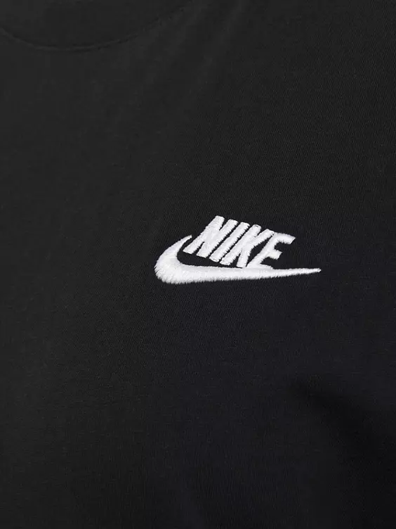 Nike T-Shirt
