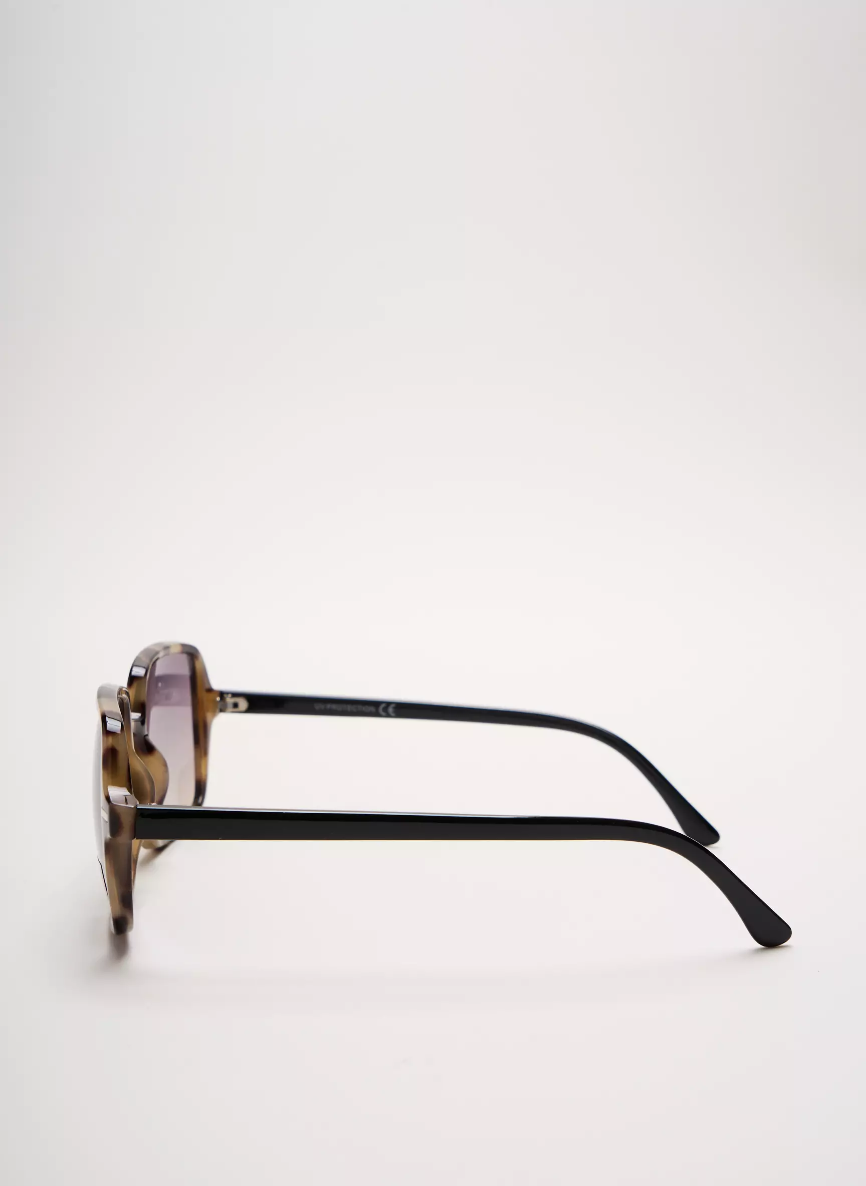 City Vision Eyewear Lunettes De Soleil Femme couleur noir