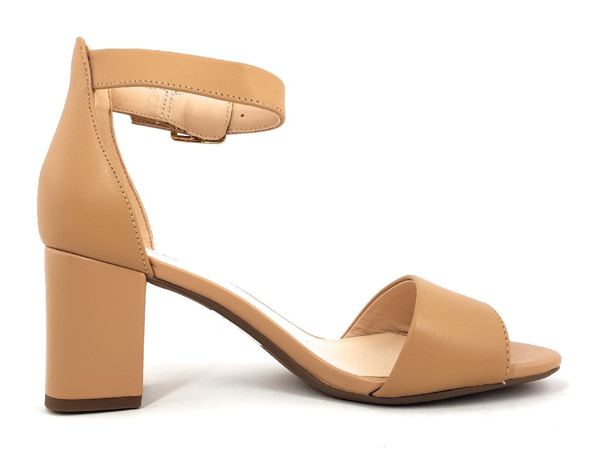 Clarks Deva Mae 261719724 Beige camel