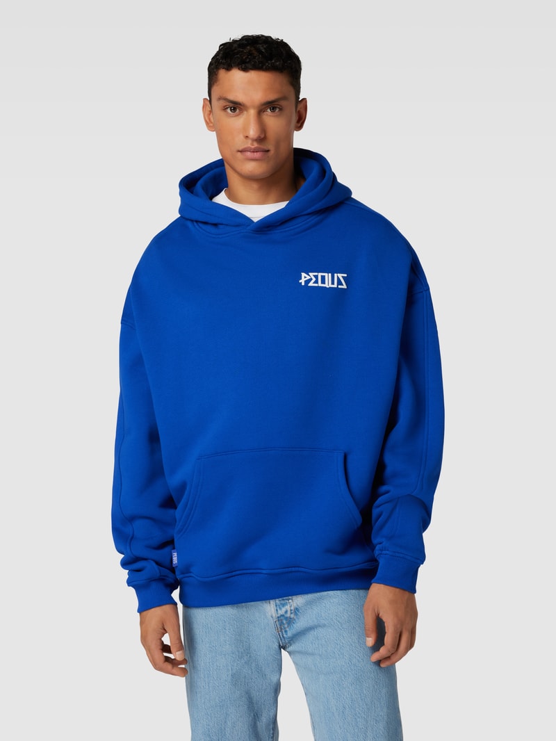 Hoodie mit Label-Print in royalblau