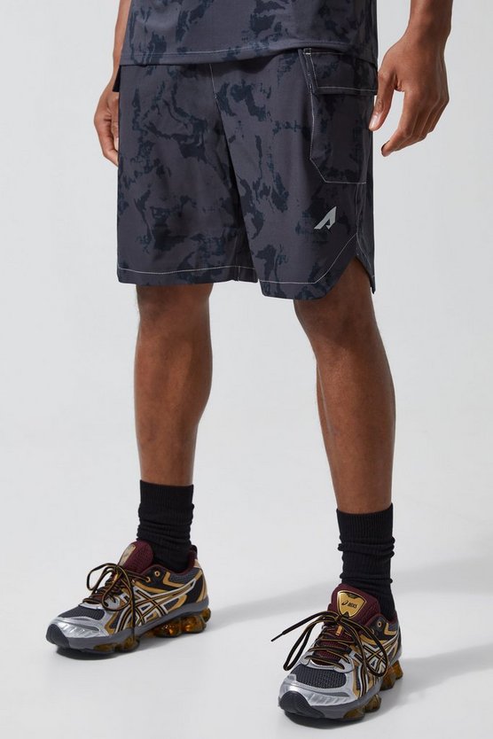 Cargo-Shorts mit Acid-Waschung und Active-Print