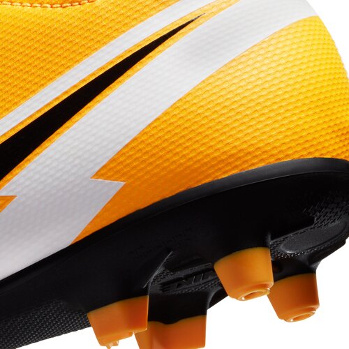 KINDER FUSSBALL-RASENSCHUHE SUPERFLY 7 CLUB FG/MG