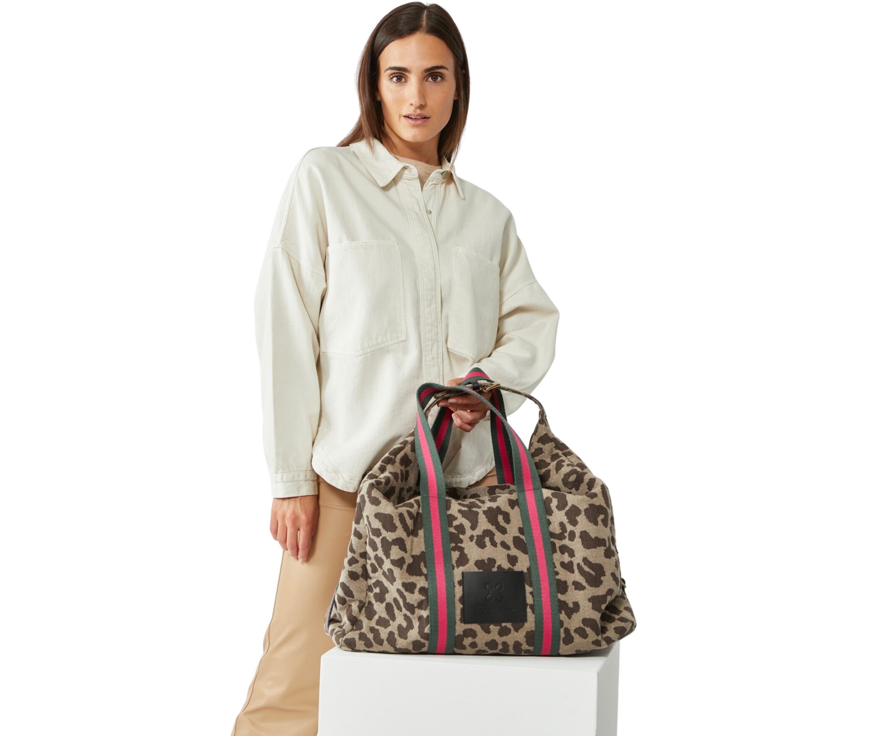 Codello Weekender Codello Weekender Reisetasche im Leo-Design, 2 Tragehenkel aus Ripsband