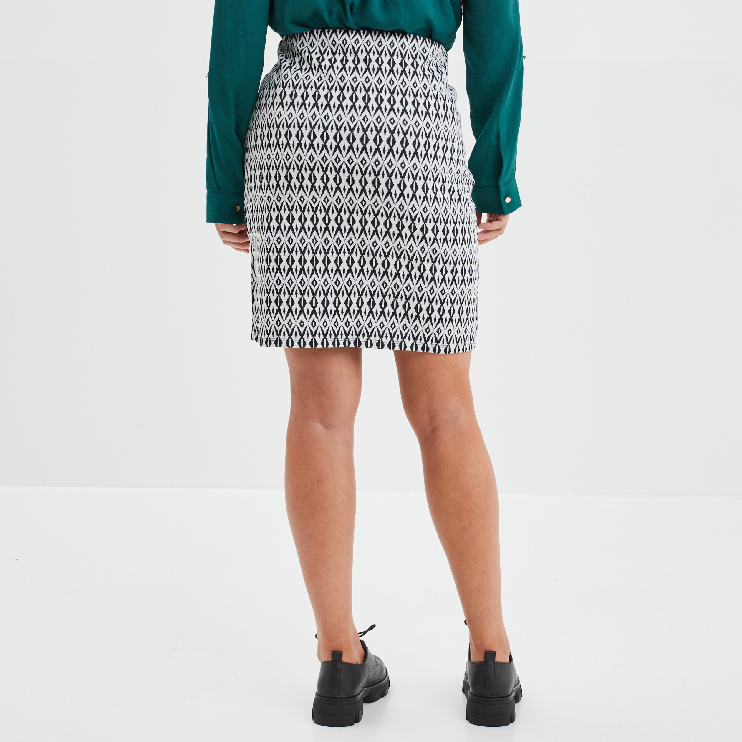 Jupe tube courte taille haute ecru femme | La Halle