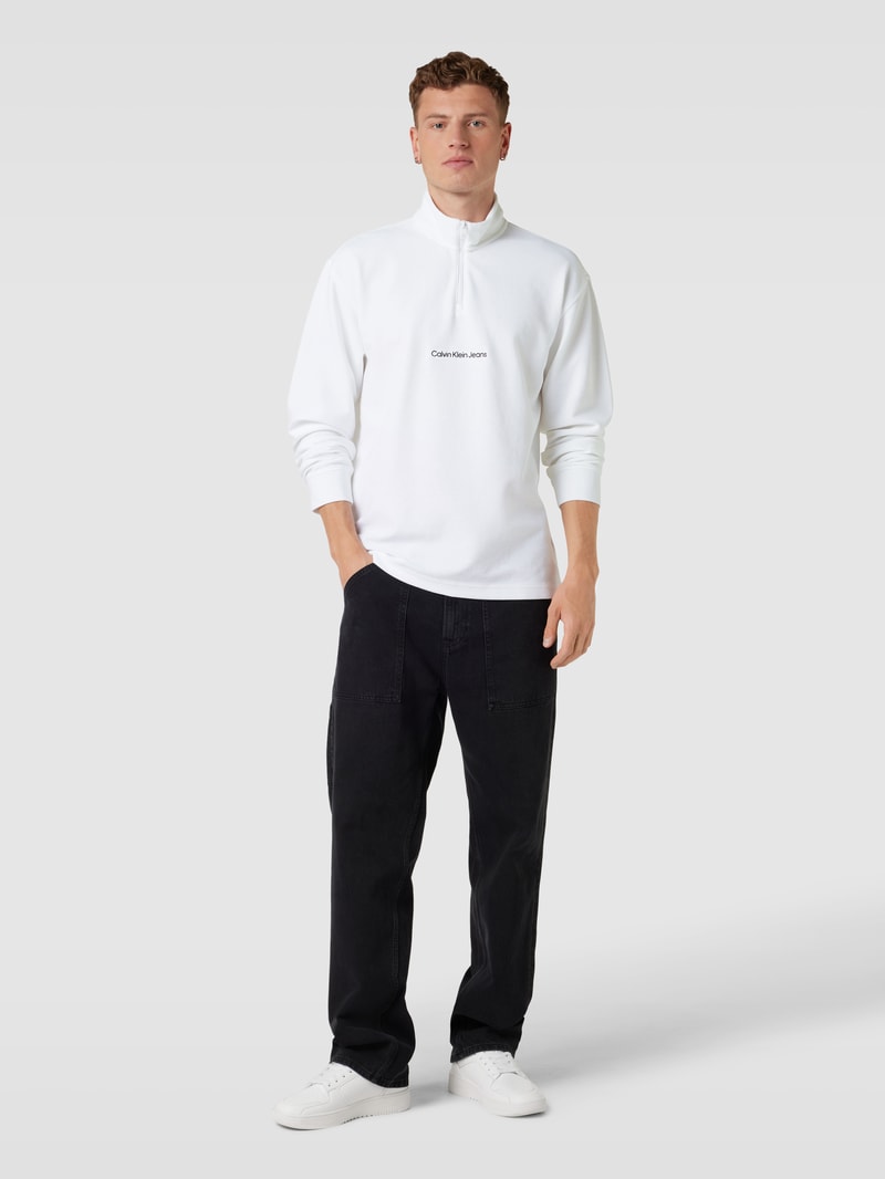 Longsleeve mit Stehkragen in weiss