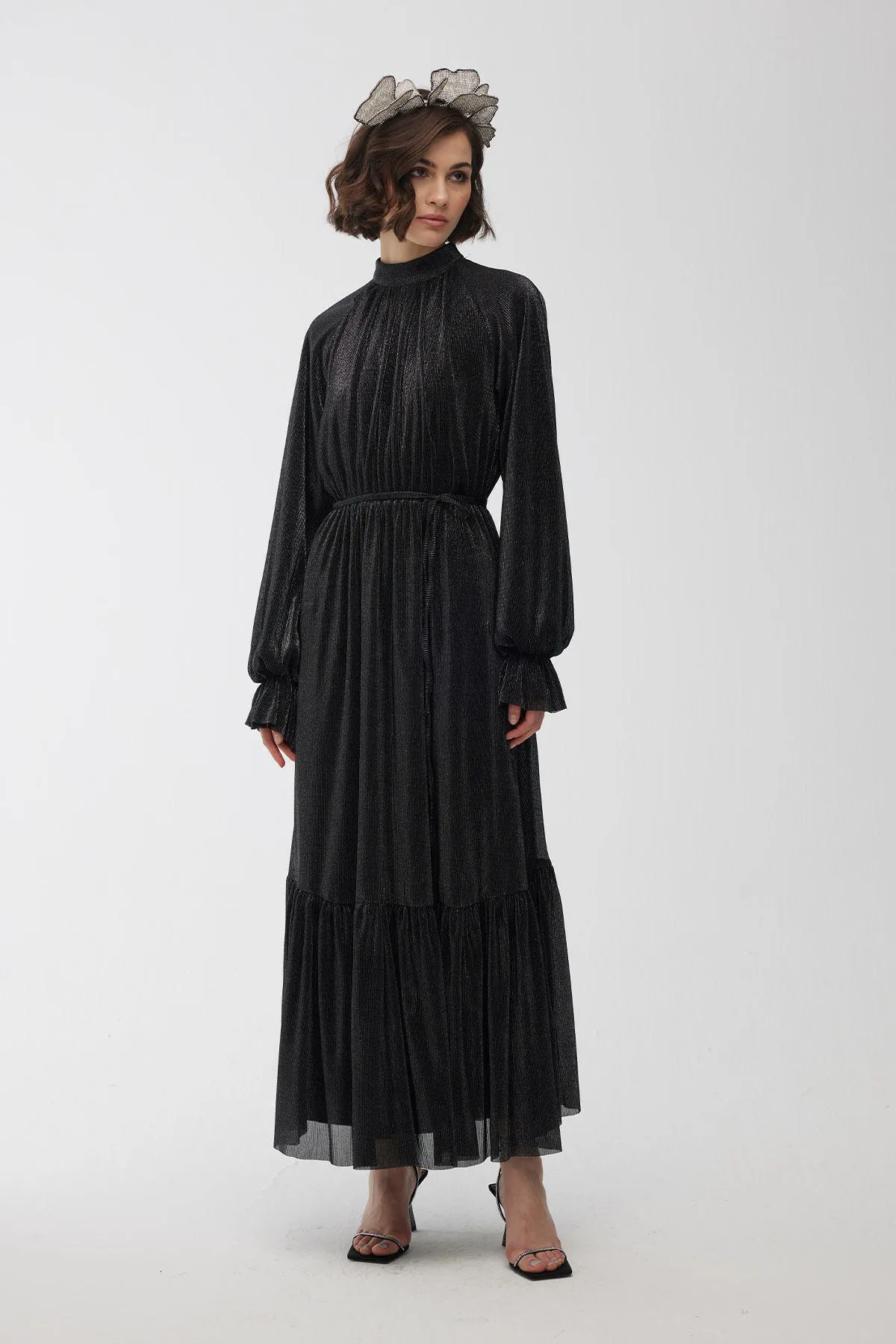 Manuka  Plissiertes glitzerndes Abendkleid in Schwarz
