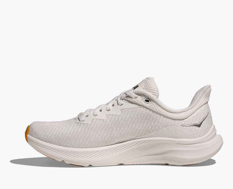Solimar White/White