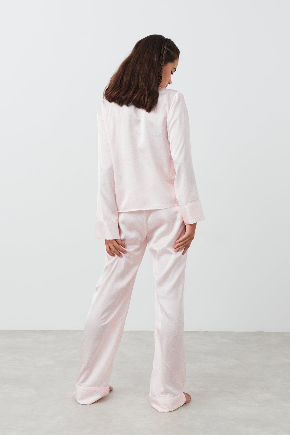 Y satin pyjamas set