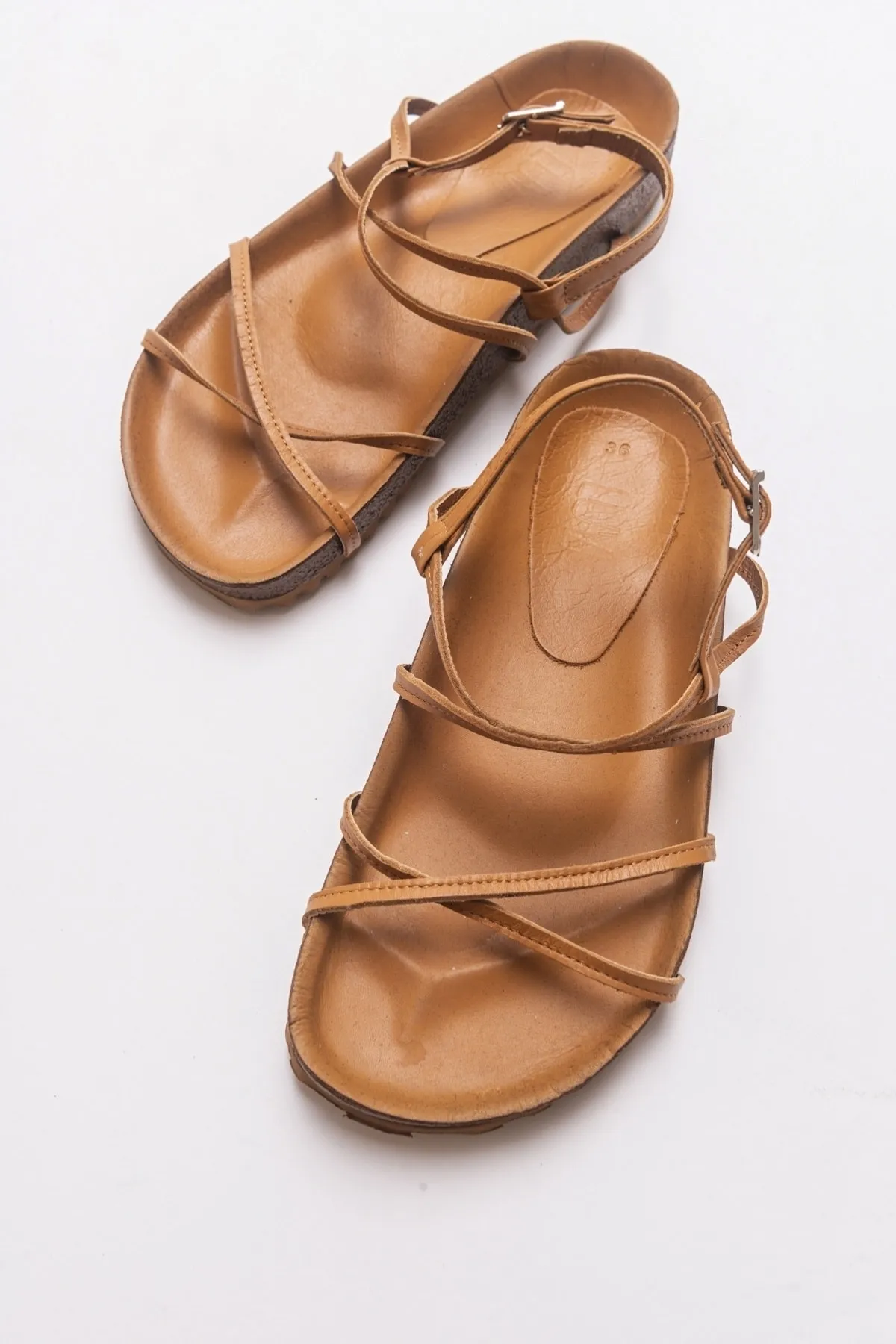 LuviShoes  Muse Damensandalen aus echtem Leder in Hellbraun