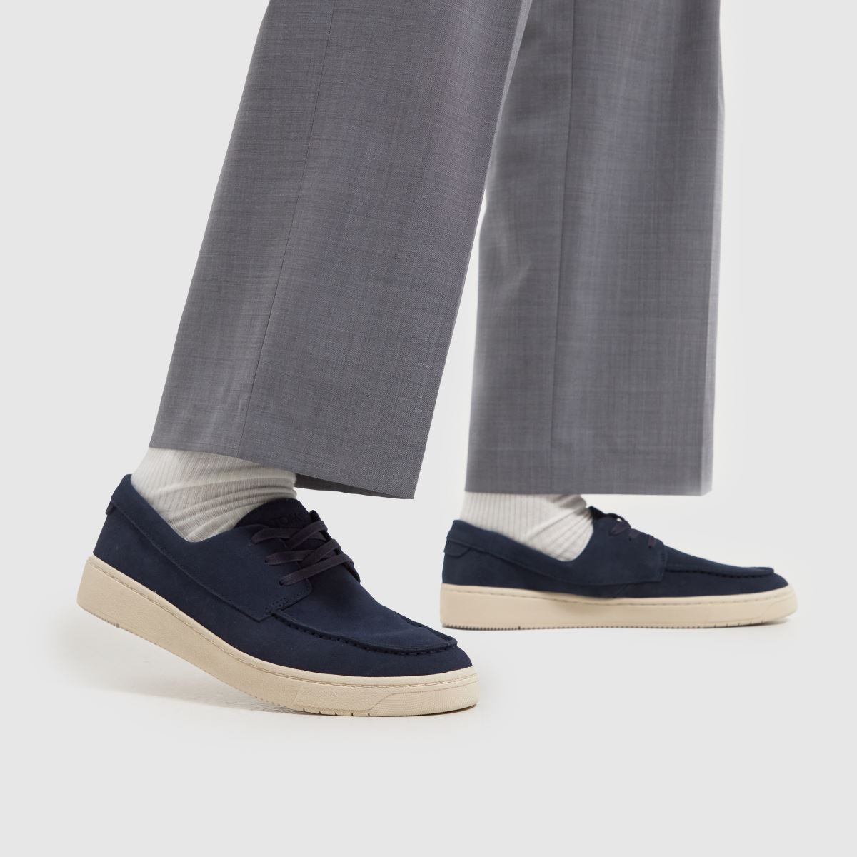 TOMS – Travel Lite London – Marinblå skor