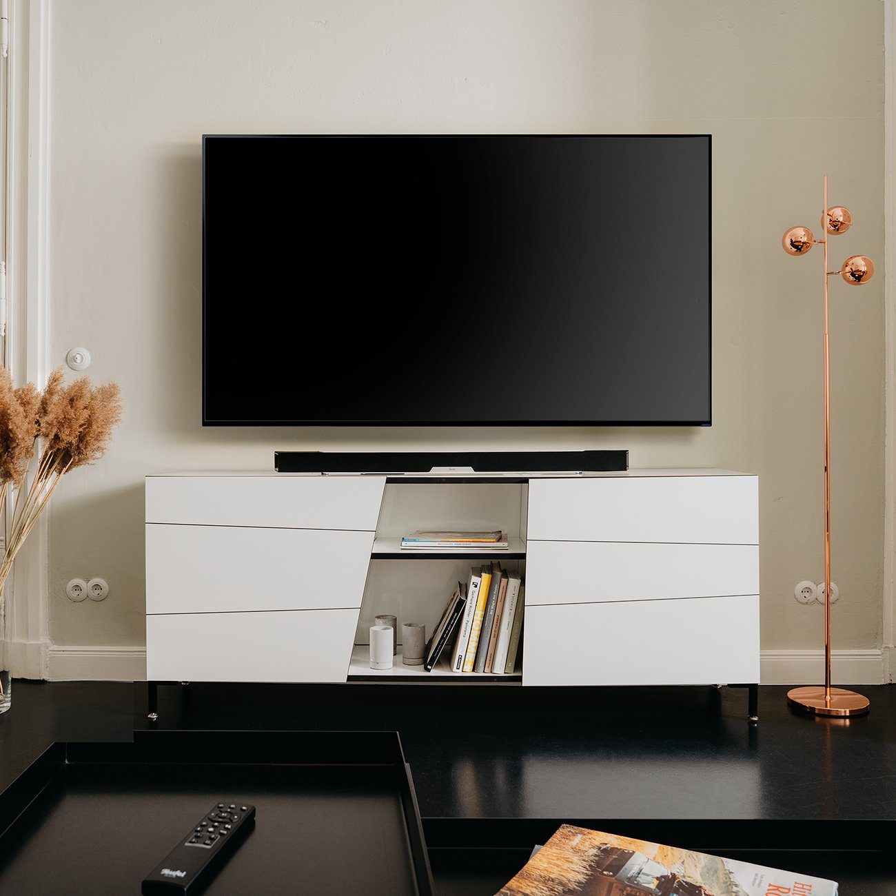 Teufel CINEBAR LUX Soundbar (HDMI, Bluetooth, 150 W, 12 High-Performance-Töner, integriertem Subwoofer, Dynamore® Ultra/3D)