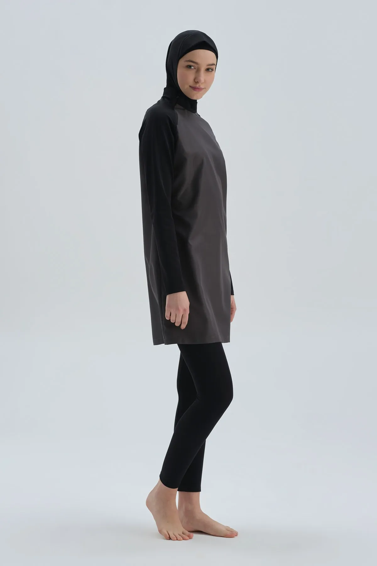 Dagi  Anthrazitfarbener Hijab